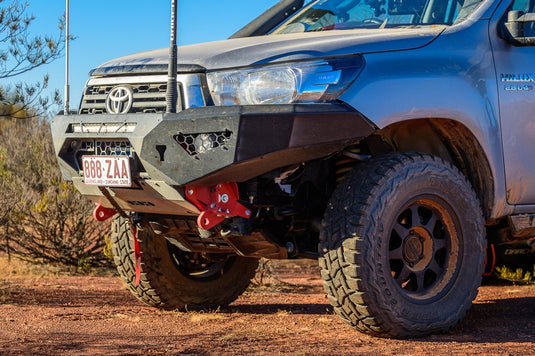 Predator Bull bar  Toyota Hilux N80  2015-2020
