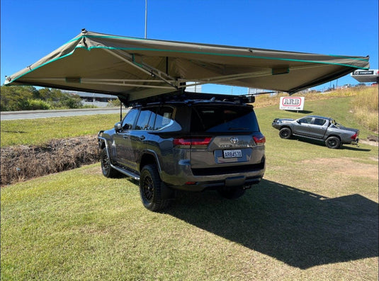 30 Second Wing Awning - 270° 2.7m Passenger Side Black 30 Second Wing Awning