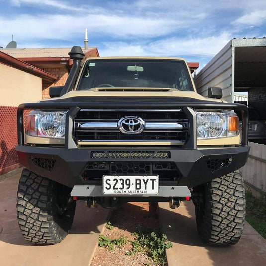Offroad Animal  Toro Bull bar, Suitable for Toyota Land Cruiser 76, 78, 79 Series, 2007-2023