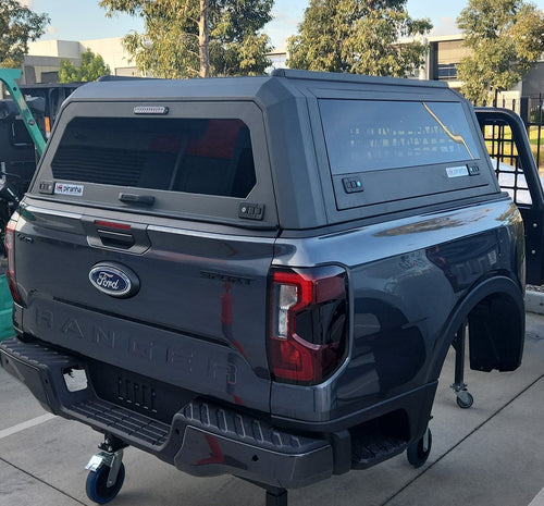 Aluminium Tub Canopy - Isuzu Dmax 2021+ - With glass side windows Piranha Off Road