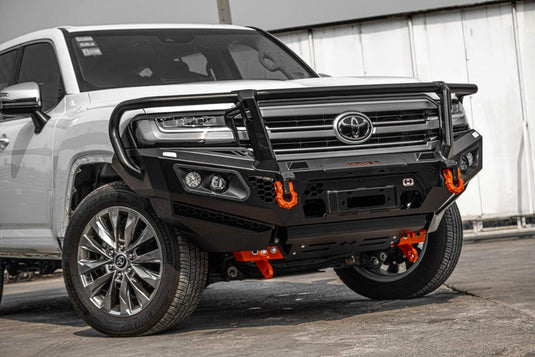 HAMER TOYOTA LANDCRUISER 300 SERIES 2021-Present BULL BAR King Series Plus (Incl. Rated Recovery Points)