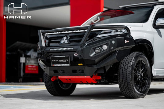HAMER MITSUBISHI PAJERO SPORT QF 2020 - Present BULL BAR King Series Plus (Incl. Rated Recovery Points) Hamer