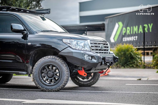 HAMER TOYOTA LANDCRUISER 200 SERIES 2010 - 2015 BULL BAR King Series (Incl. Rated Recovery Points) Hamer