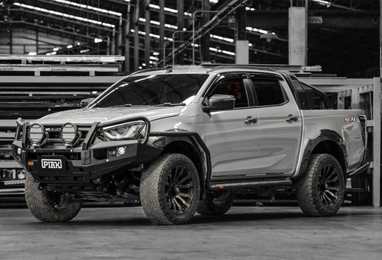 PIAK Elite 3 - Loop Winch Bar Isuzu D - Max 07/2020 - 10/2023 (Black Recovery Points & Bash Plate) Piak