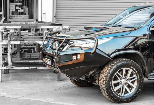 PIAK Elite 3 - Loop Winch Bar Toyota Fortuner 2015+ (Black) Piak