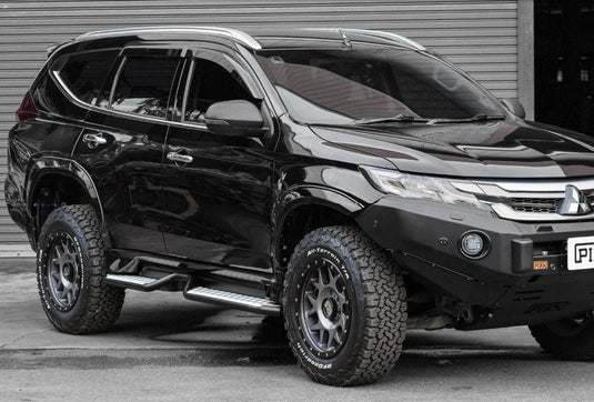 PIAK Side Step Offtrack Mitsubishi Pajero Sport 2016 - 2020 (Silver) Piak